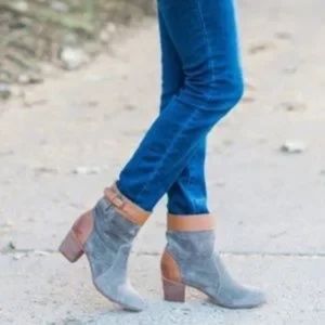 Sebago Gray Nell Dark Taupe Tan Soft Suede Leather Ankle Size 8 Boots/Booties